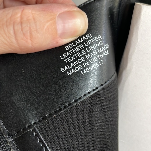 Bandolino Black Heeled Boots - Picture 8 of 8